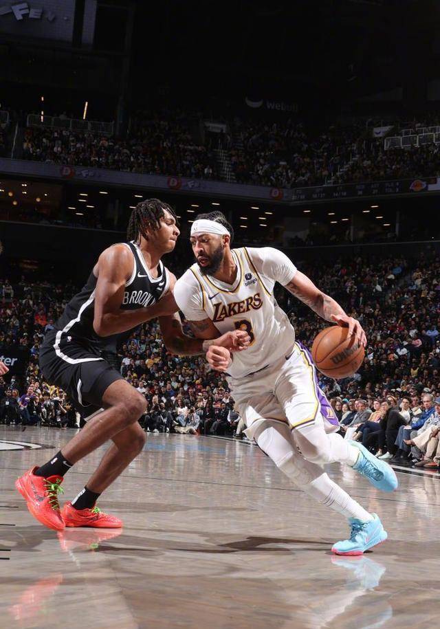 Yabo sports-关于瓦伦西亚内部会议纪要流出——窗口期调整名单，NBA总决赛使命明确，球队文化再被提及的信息-Yabo sports